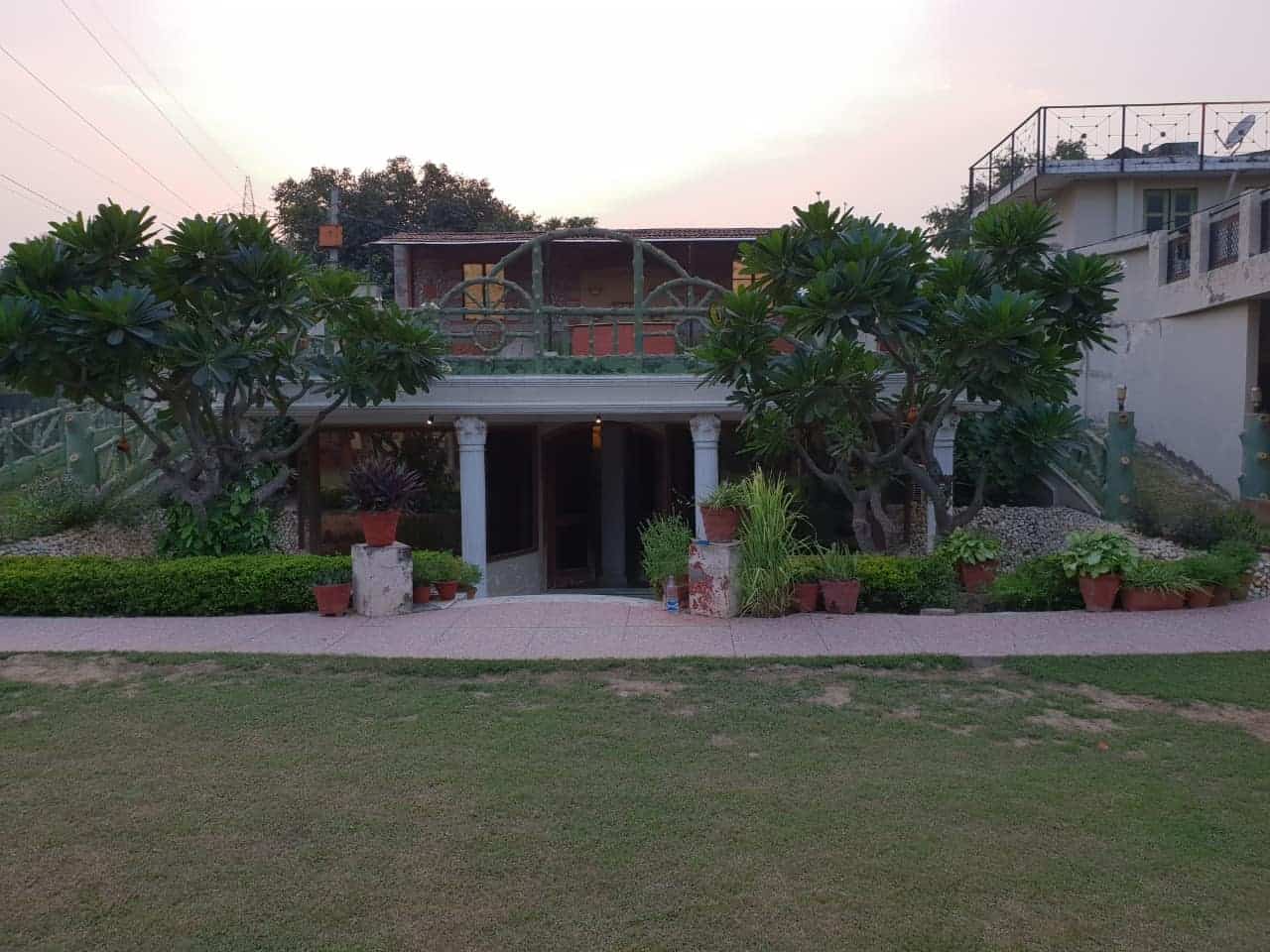 Interior of Sainik Farms Villa 1004 Sainik Farm