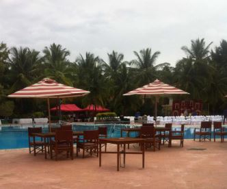 The Aqua Bar - Golden Palms Hotel And Spa