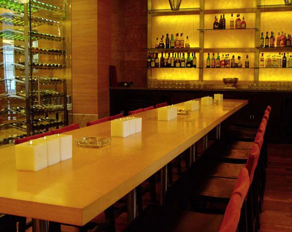 The Bar - Grand Hyatt