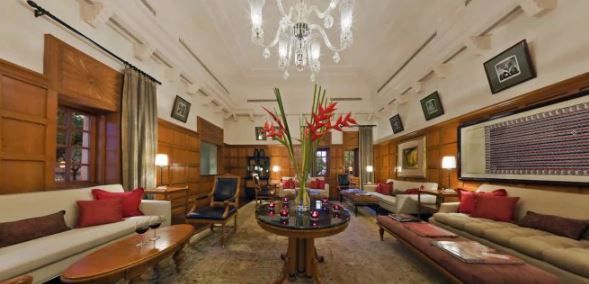 The Rajwada Library Bar - The Oberoi Rajvilas