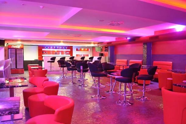 lava bar a perfect corporate party place