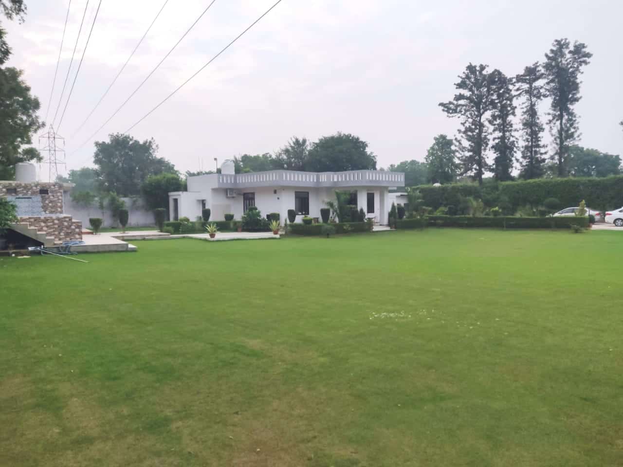 Outdoor Sitting Arrangement at Classy Farms