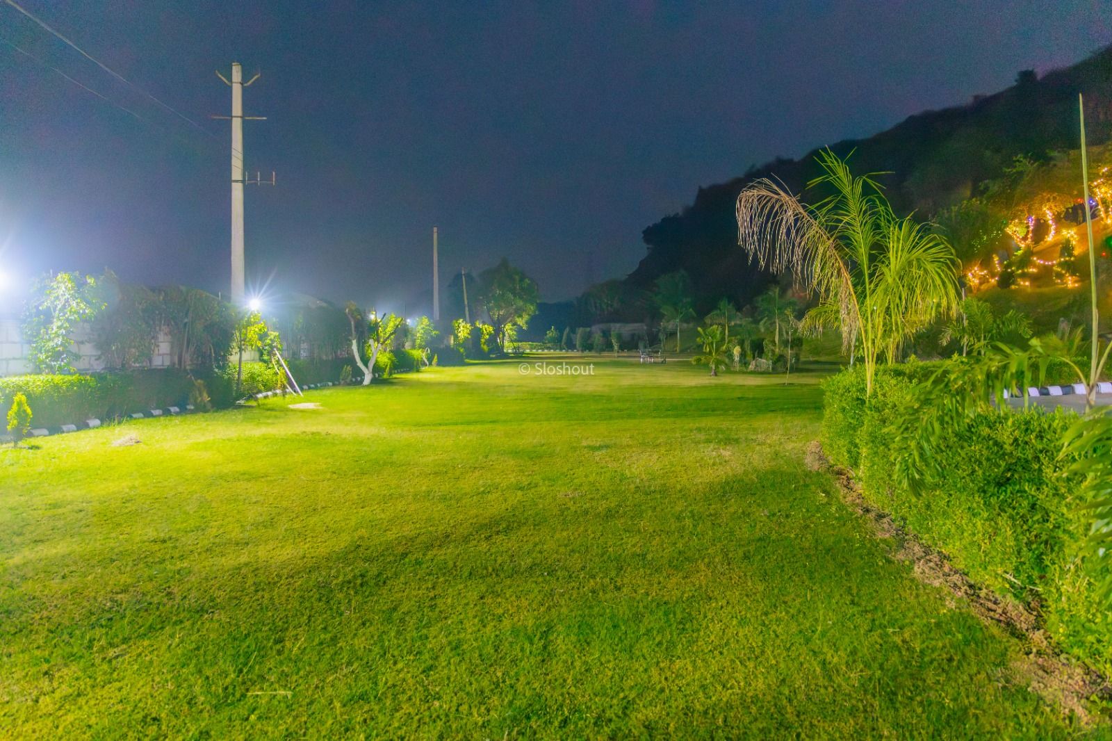 Outdoor Sitting Arrangement at Farmhouse 805