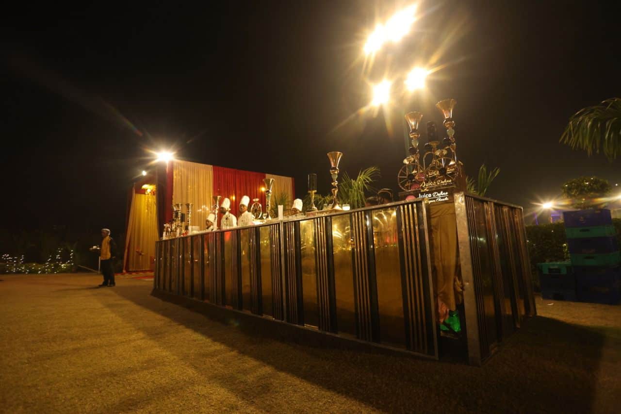 Outdoor Sitting Arrangement at Hilltop Greens