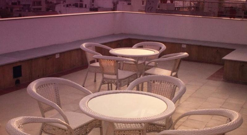 Outdoor Sitting Arrangement at Ivory 32