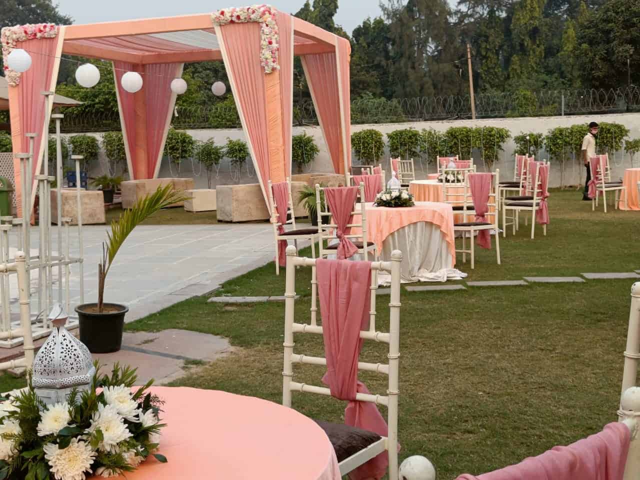 Outdoor Sitting Arrangement at Reyansh Farms