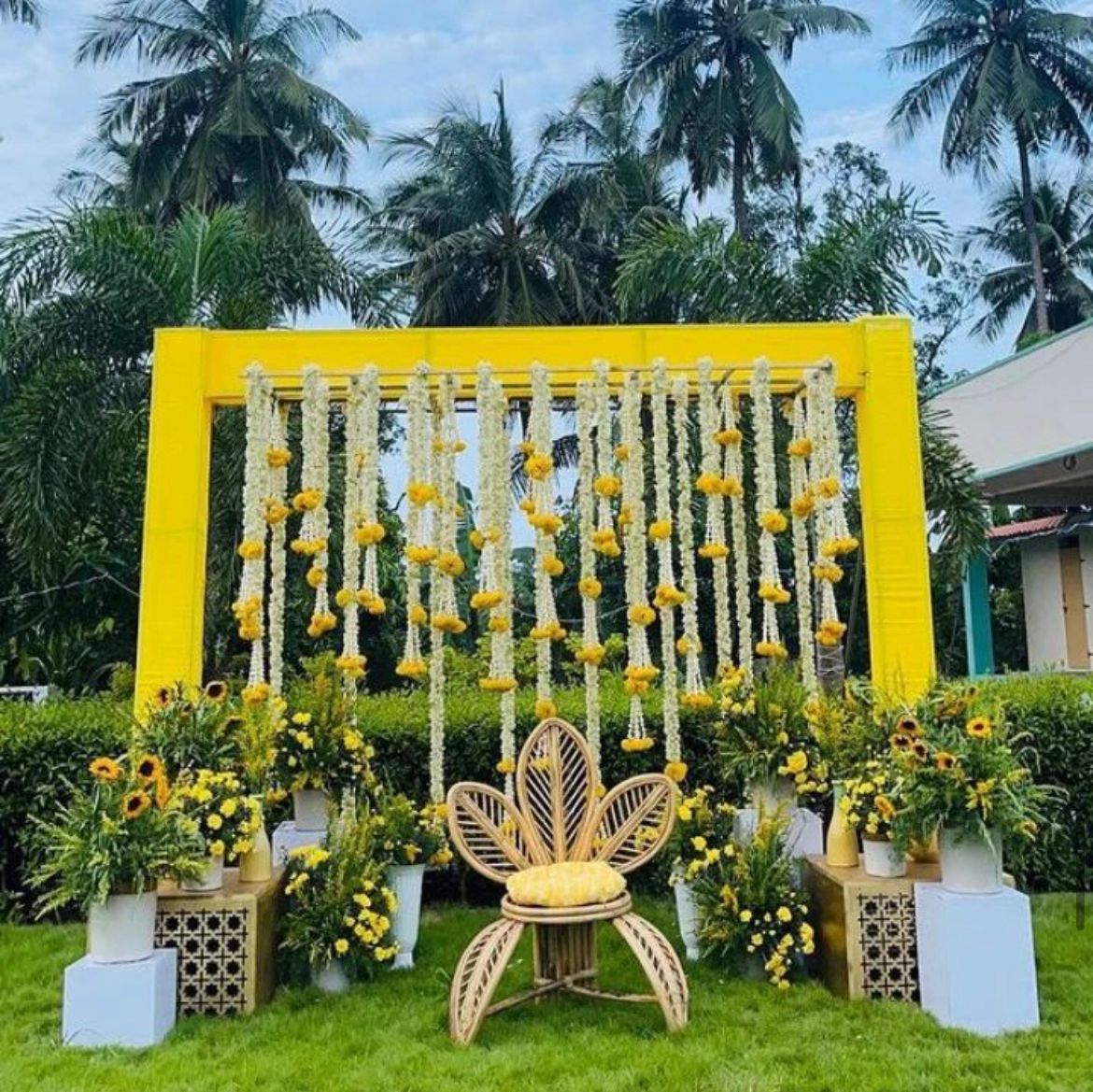 Outdoor Sitting Arrangement at Taj Royal Farm