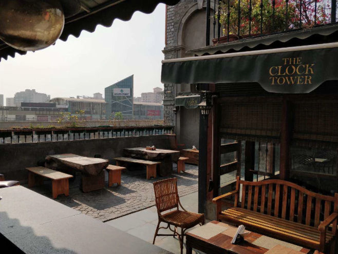 Outdoor Sitting Arrangement at The Clock Tower