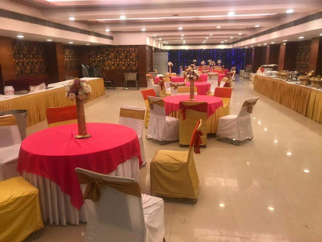 Parties Pictures of Hotel Dwarka Palace