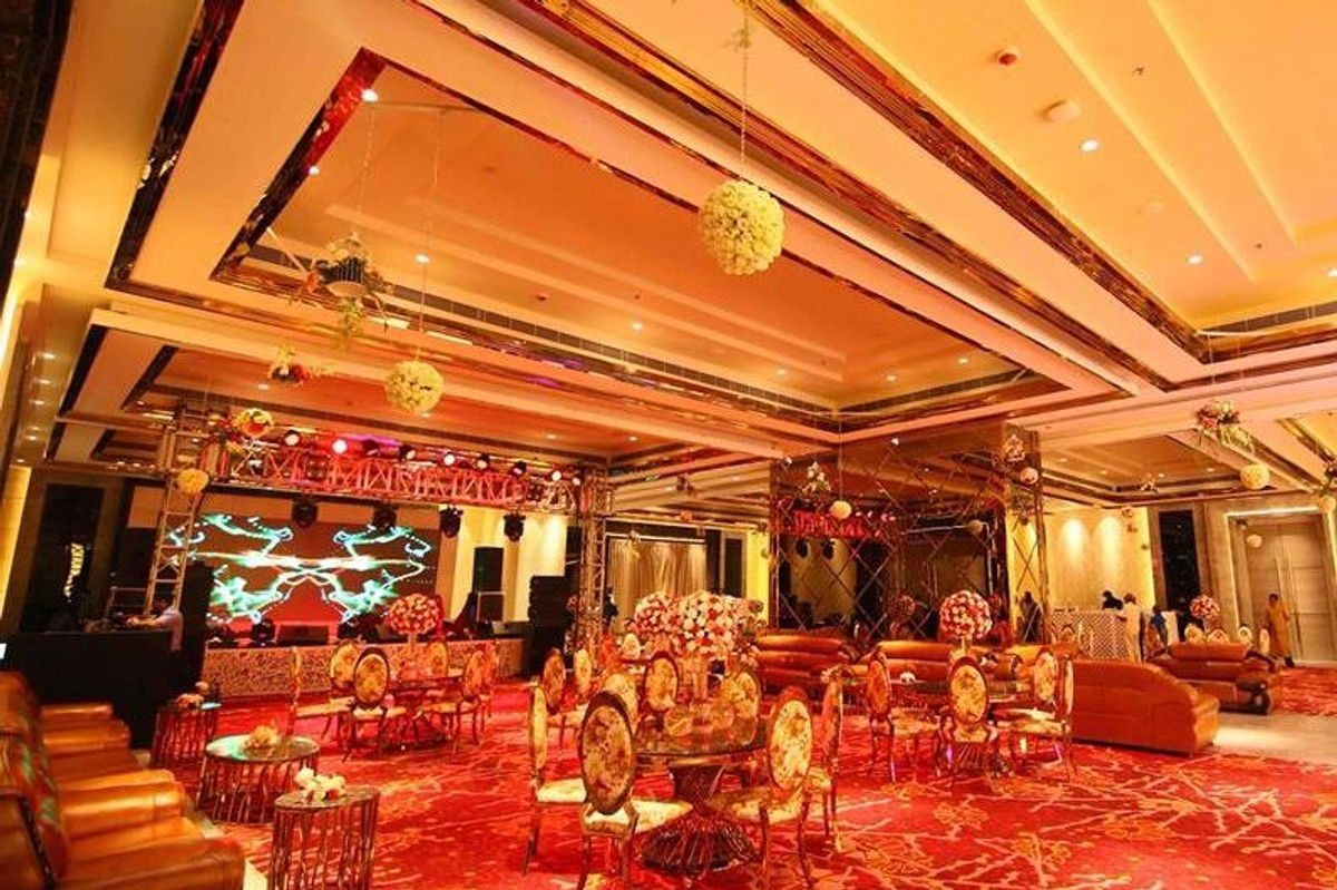 Stardom Convention a perfect corporate party place