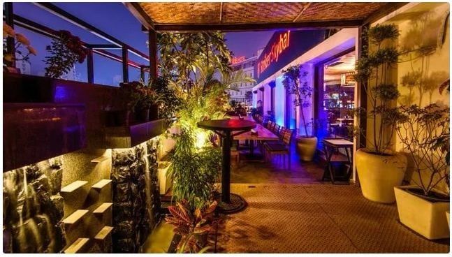 striker skybar a perfect corporate party place