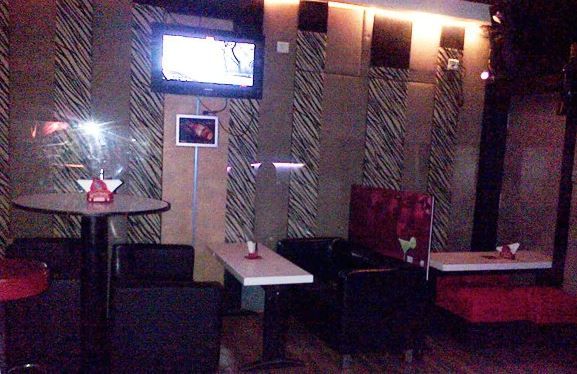 studio karaoke bar a perfect corporate party place