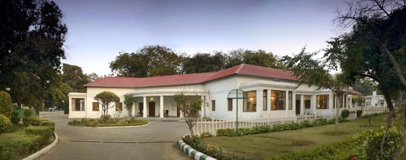 Terrace Area at Woodland Lawns