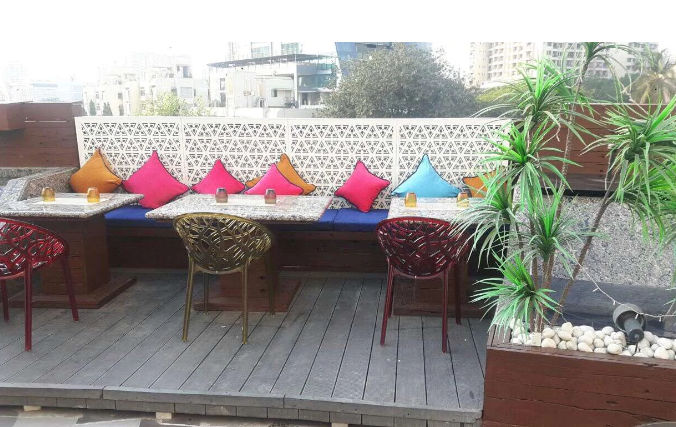 the tipsy terrace - radisson a perfect corporate party place