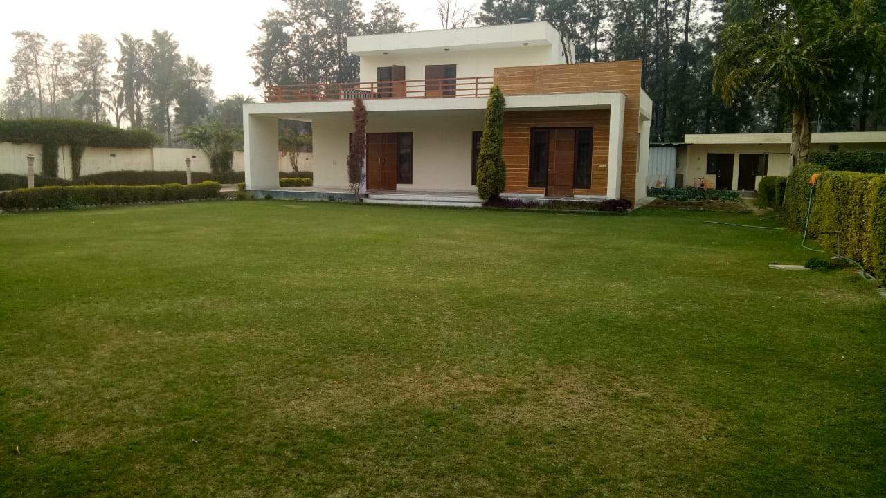 Chattarpur Farmhouse 2002