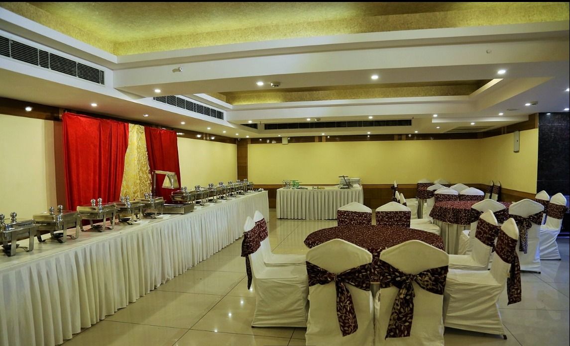 Theme Party at The Vaishali Inn