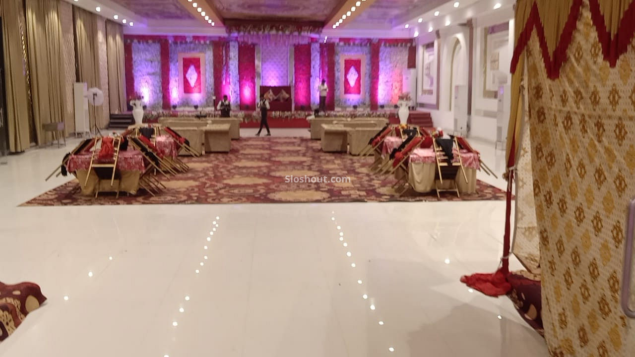 Decorators for marriage