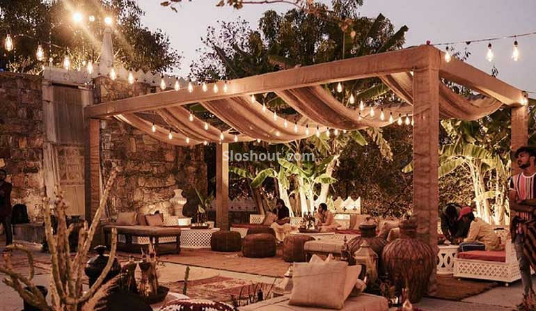 Decorators for marriage