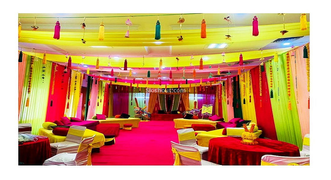 Decorators for marriage