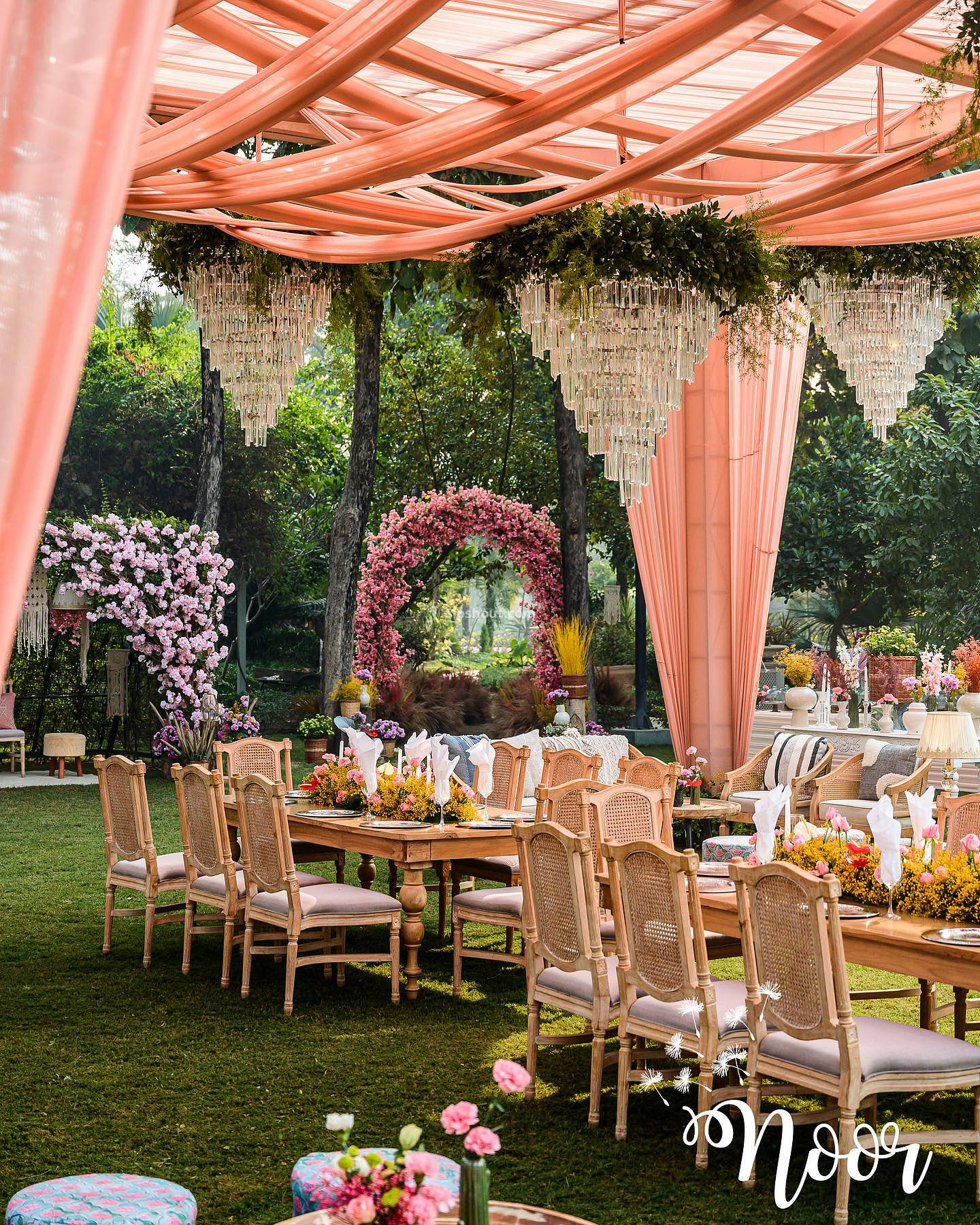 Decorators for marriage