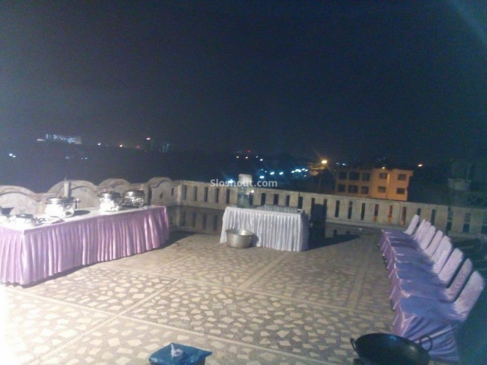 Decorators for wedding