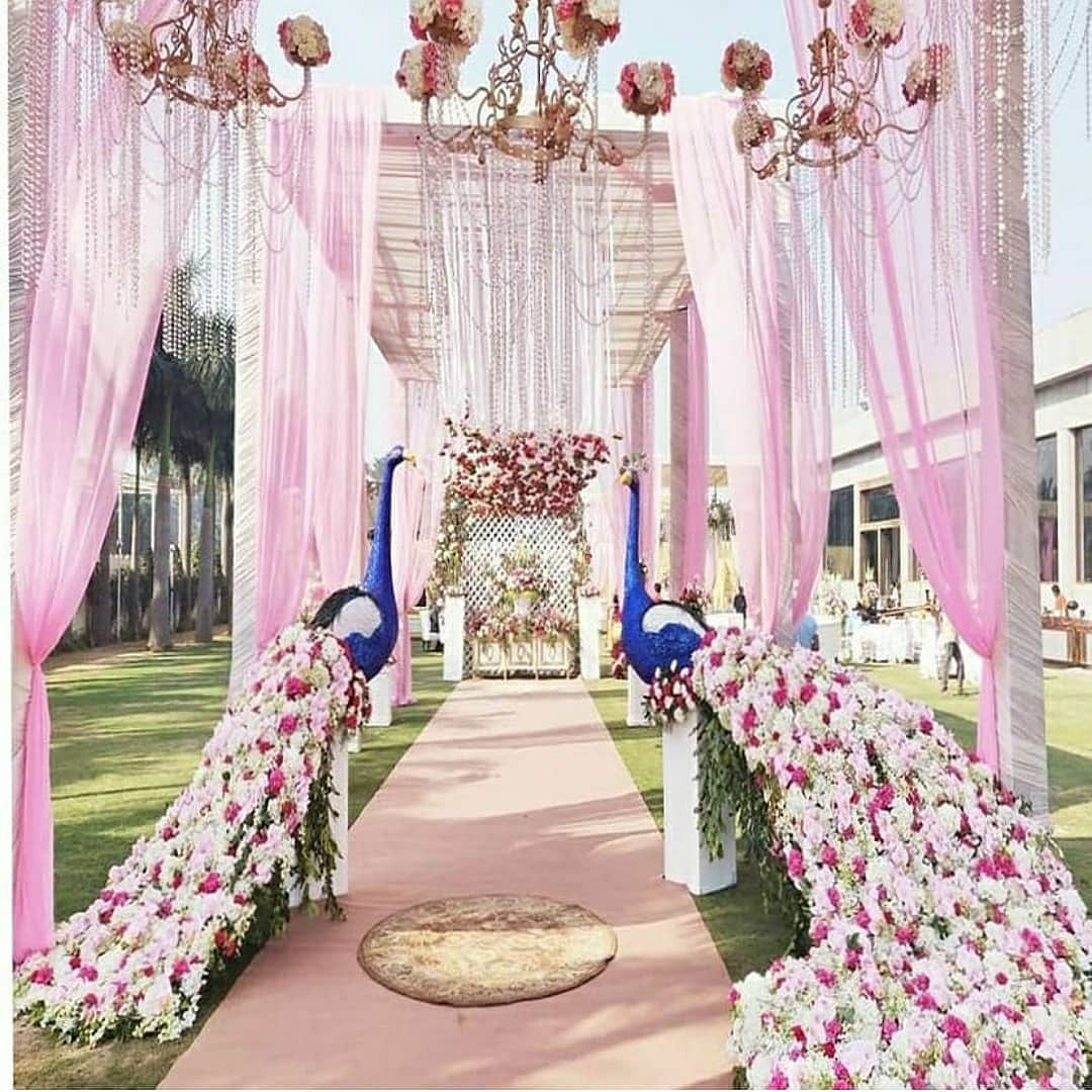Decorators for wedding