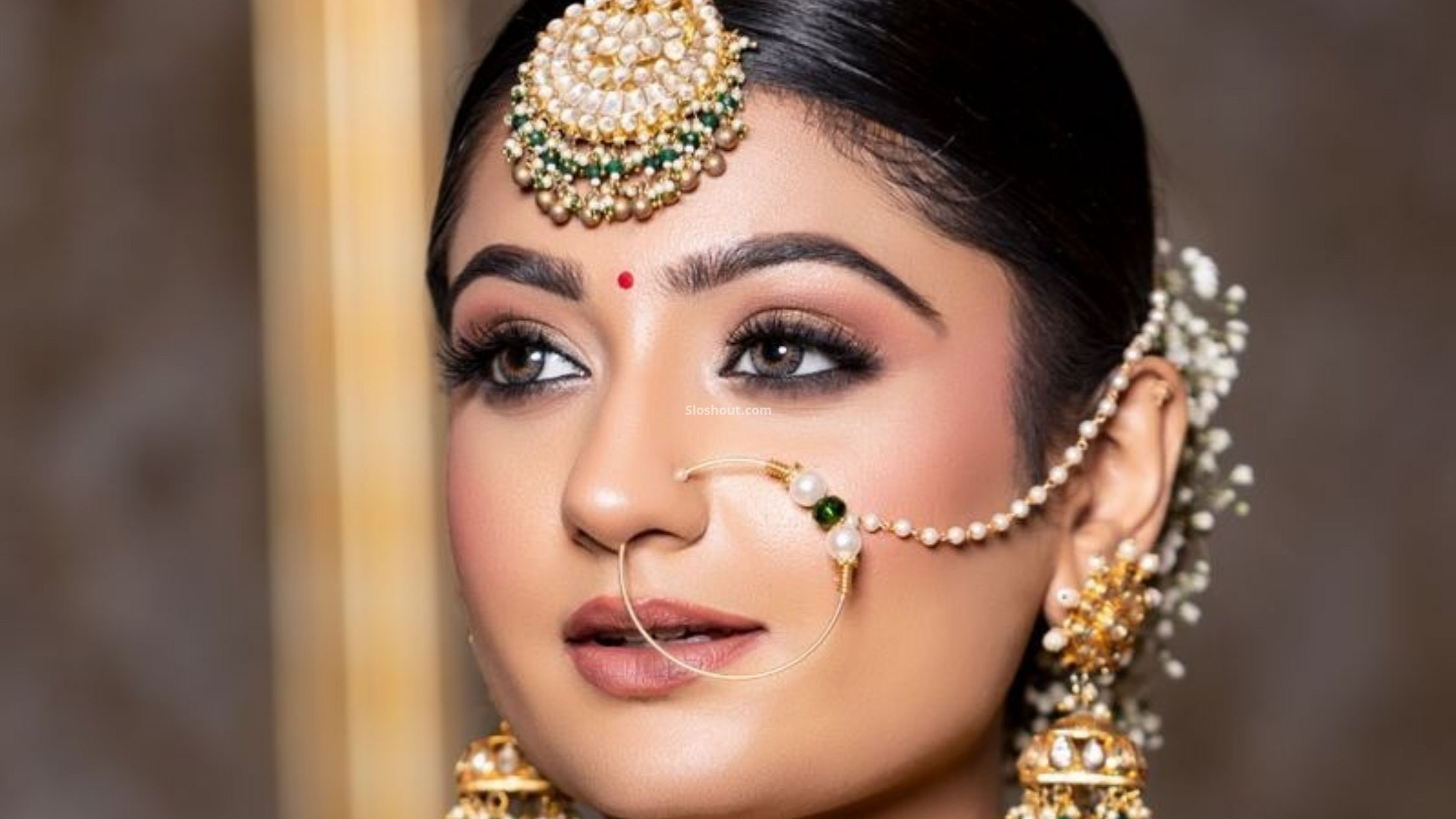 Makeup-Artists for party