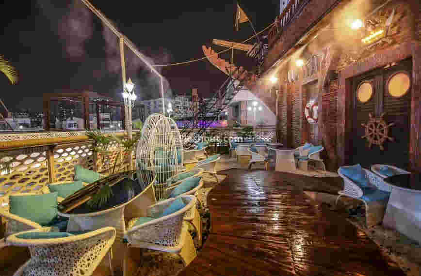 Ambience of The Flying Dutchman