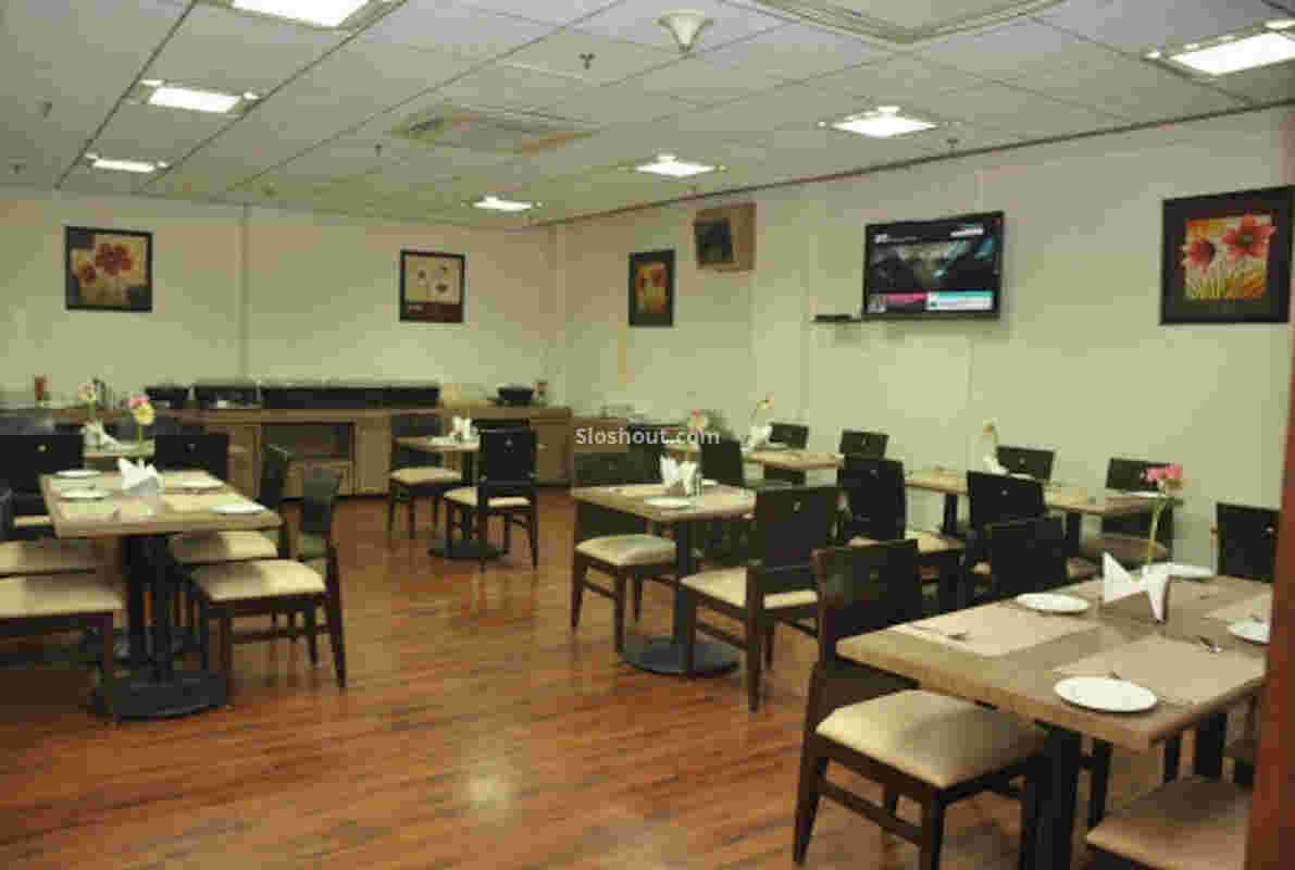Bar Area at Hotel Aagami