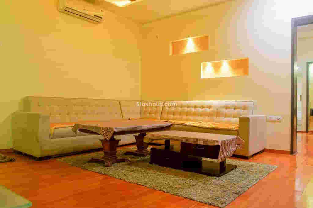 Bar Area at House 8171MU