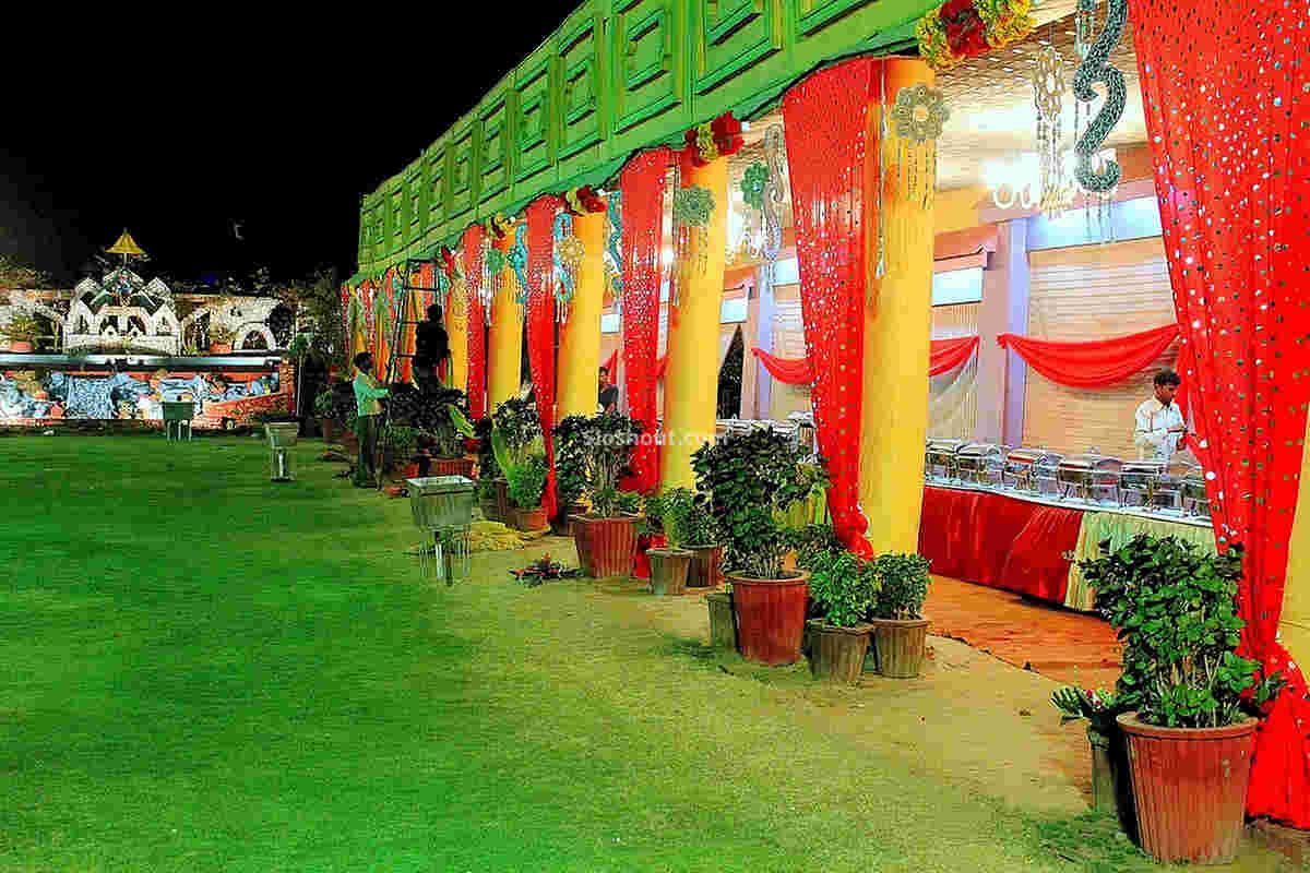 Bar Area at Tamra Garden
