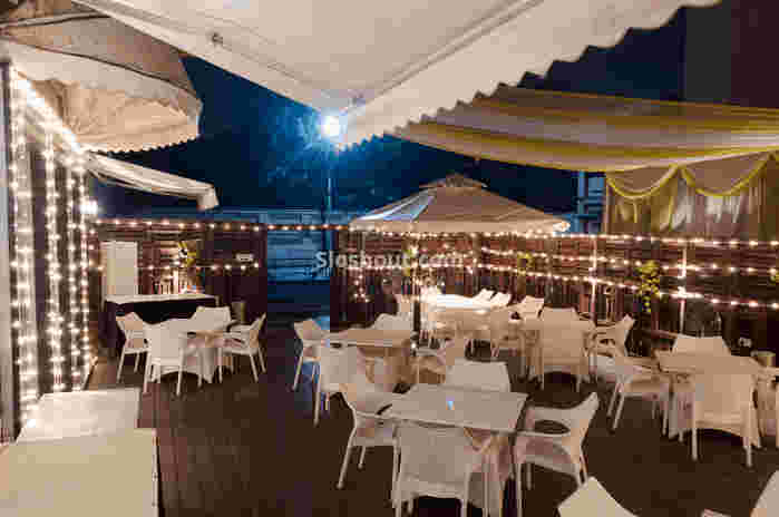 Bollywood Theme Party at Moti Mahal Delux