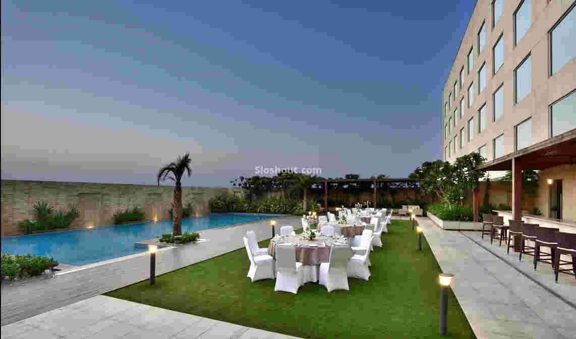 exclusive party packages of Radisson Blu Hotel