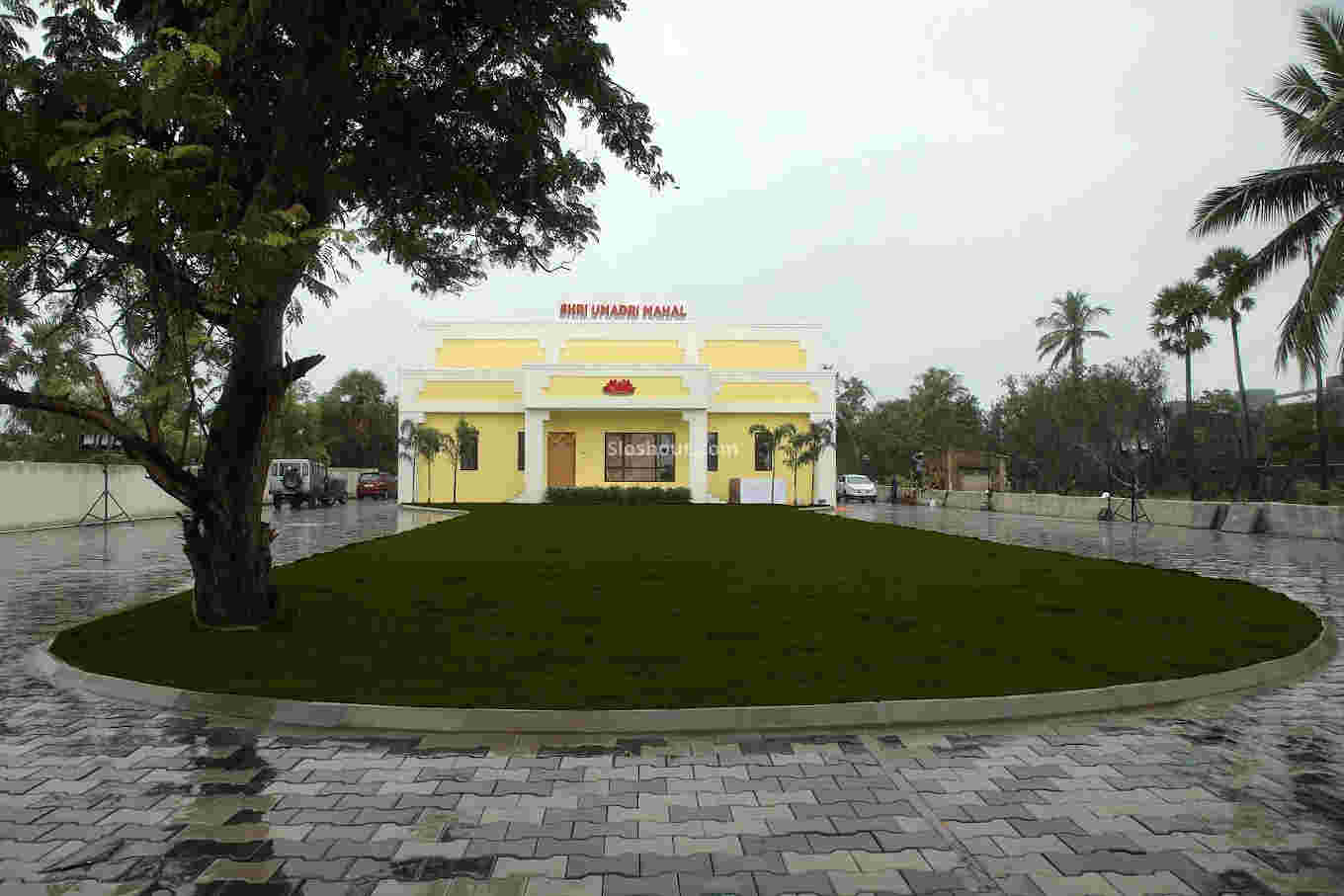exclusive party packages of Shri Umadri Mahal