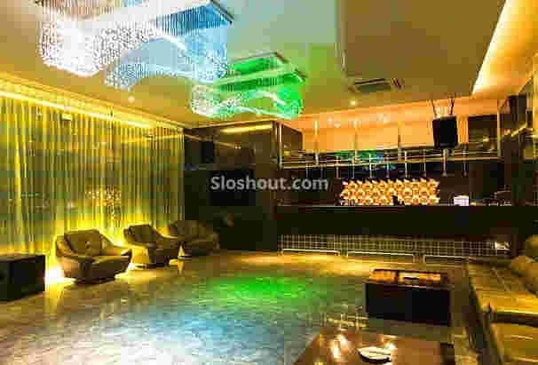 Interior of atmosphere 6 Viman Nagar