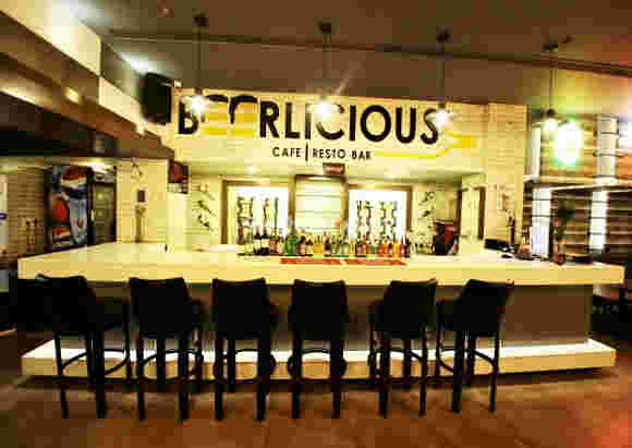Interior of beerlicious Malviya Nagar