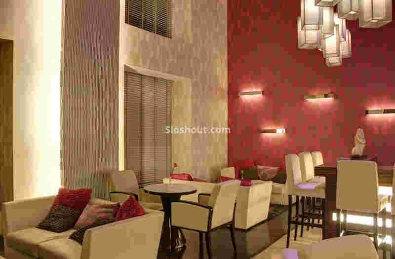 Interior of big shot bar - country inn suites Sector 29