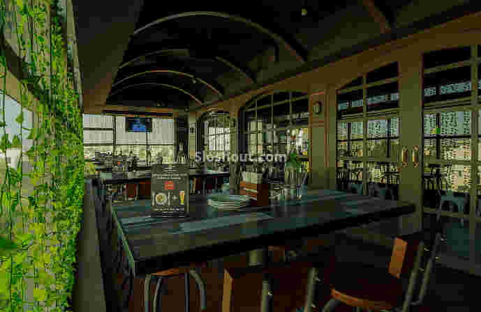 Interior of brewklyn microbrewery Kalyan Nagar