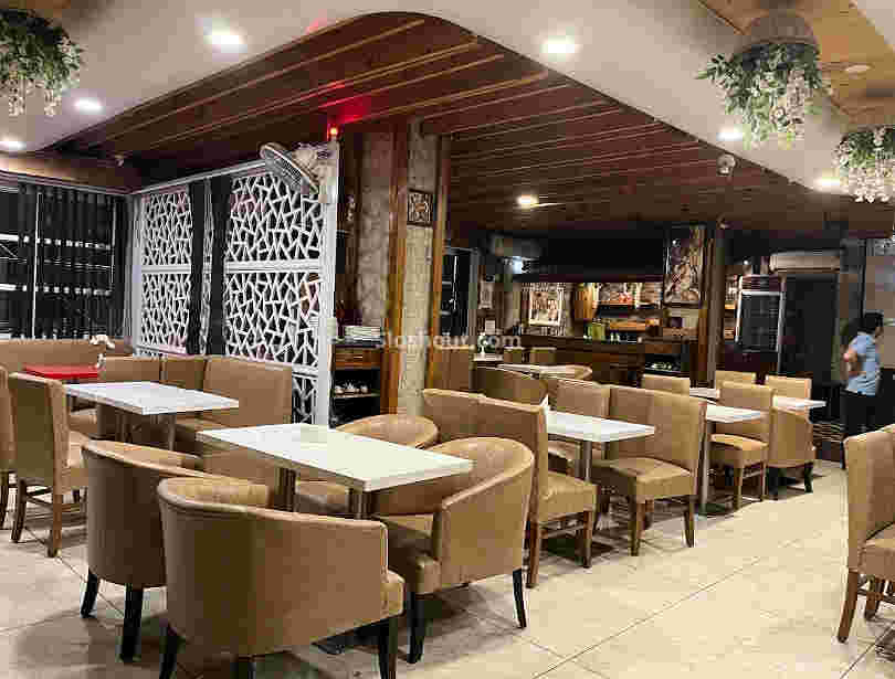 Interior of Captain's Resto Bar Vaishali