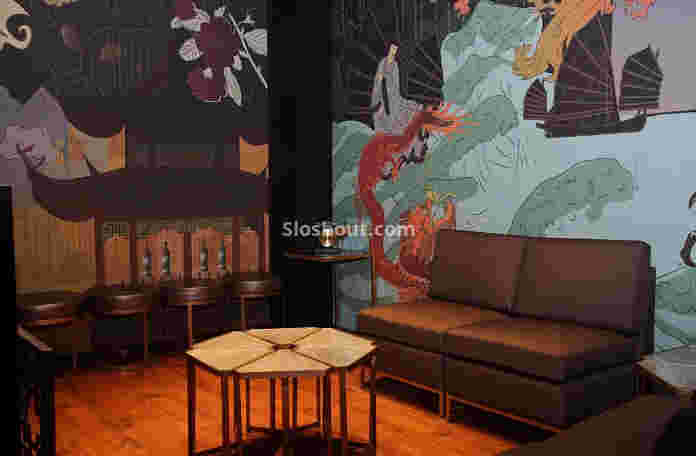 Interior of china house lounge - grand hyatt Santacruz East