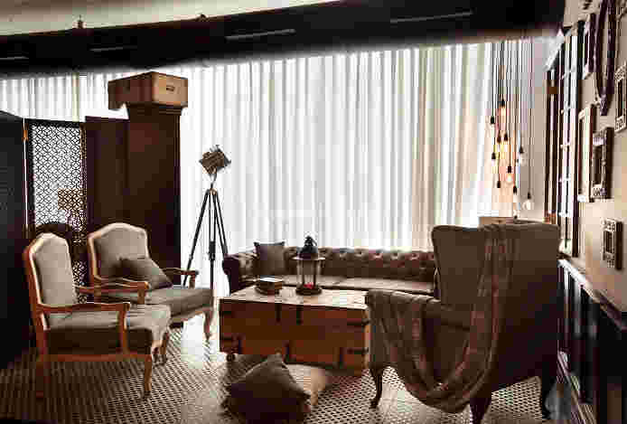 Interior of doppio bar and brasserie Breach Candy
