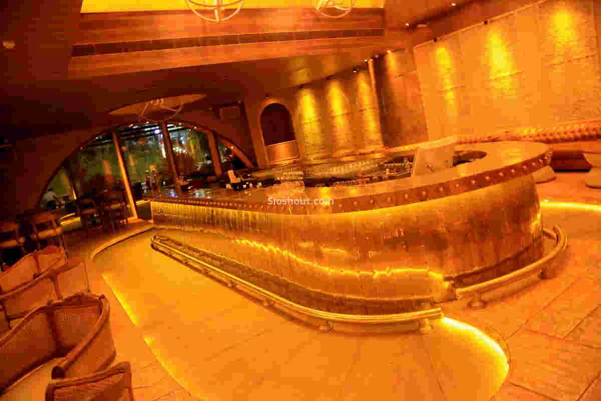 interior of flying saucer cafe