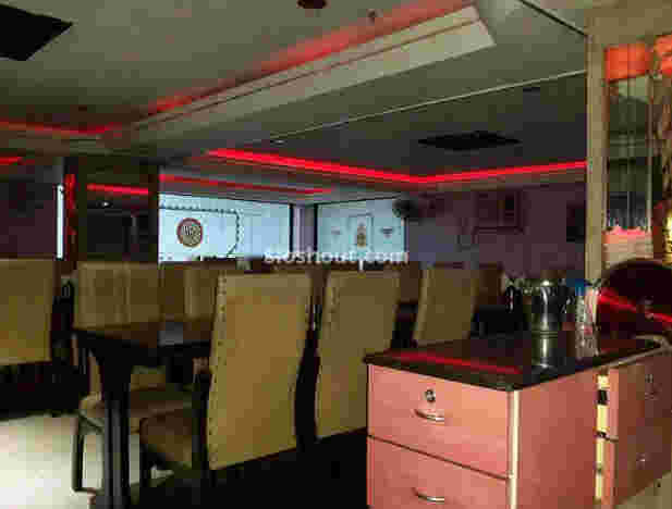Interior of ginger Kalighat