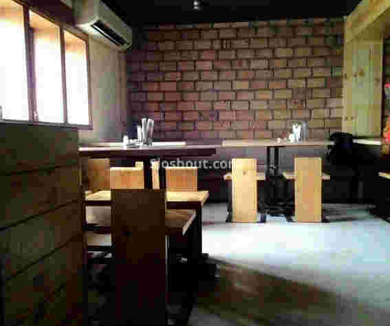 Interior of high on palate Fergusson College Road