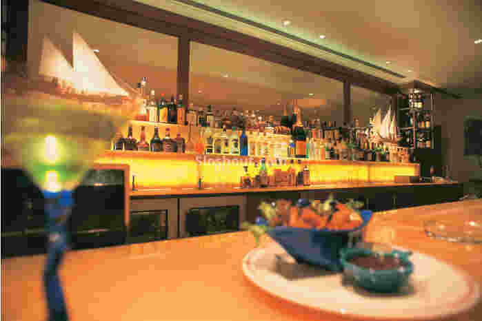 Interior of lounge - taj wellington mews Colaba