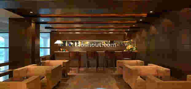 Interior of neptune the bar Kona Exp Way