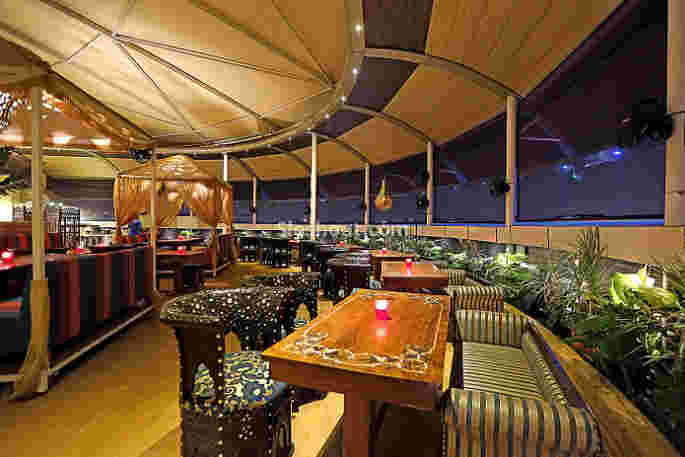 Interior of opa  bar   cafe - the peninsula grand hotel Sakinaka