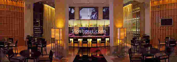 Interior of six degrees - the leela mumbai Chakala