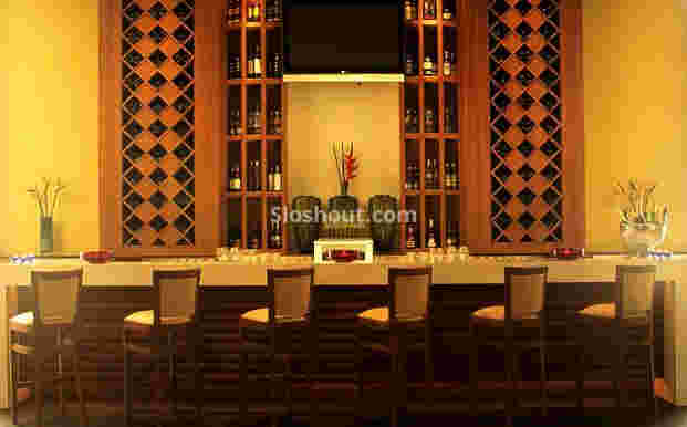 Interior of slounge - lemon tree premier Bani Park