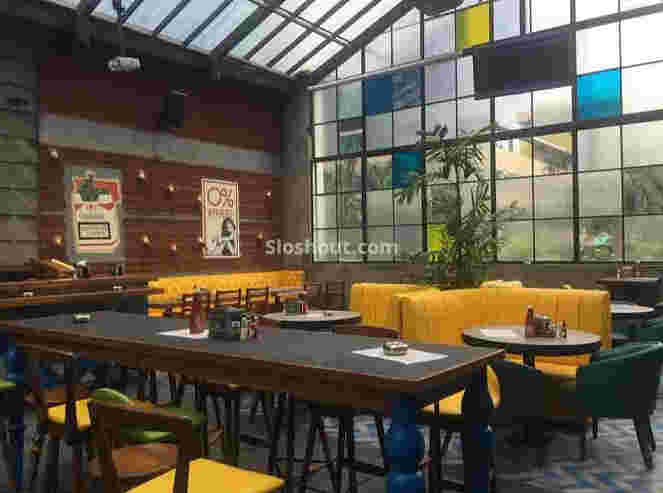 Interior of the bar stock exchange Lower Parel